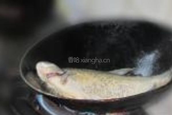 豆豉烧鳊鱼的做法图解4