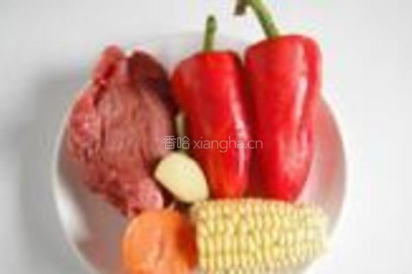 甜椒酿牛肉的做法图解1