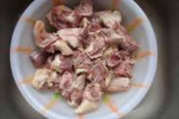 菜干花生红烧鹅的做法图解2