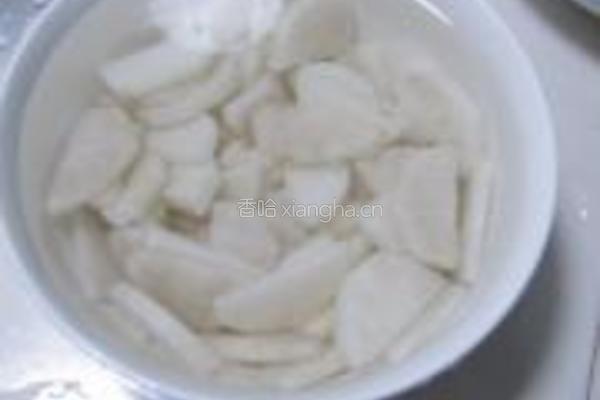 大蒜木耳炒山药的做法图解3
