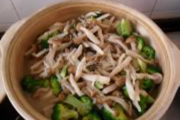 蟹味菇鱼头豆腐煲的做法图解11