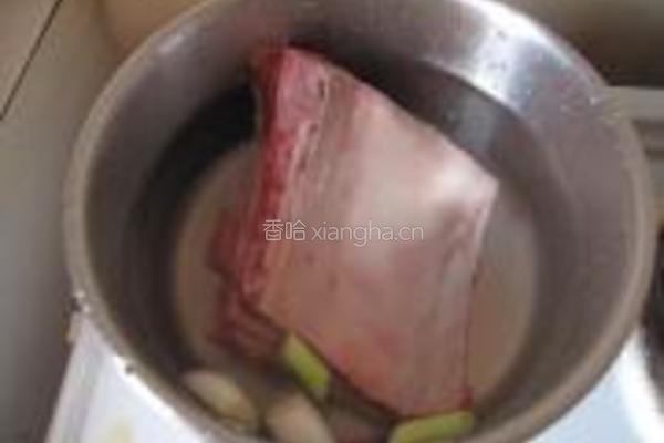 土豆烧牛腩的做法图解2