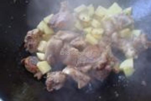 土豆烧排骨的做法图解7