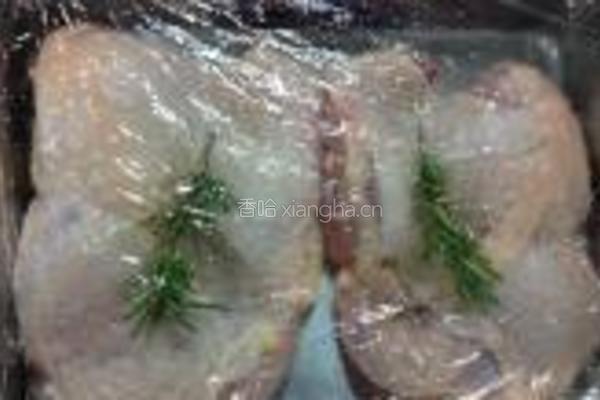 蒜味鸡腿小土豆的做法图解2