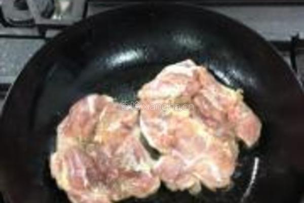 蒜味鸡腿小土豆的做法图解9
