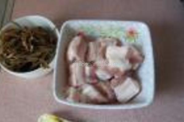 干豆角红烧肉的做法图解2