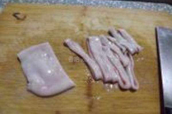 香炸鱿鱼圈的做法图解2