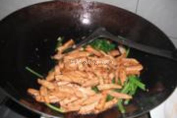 香芹白豆干炒肉的做法图解8