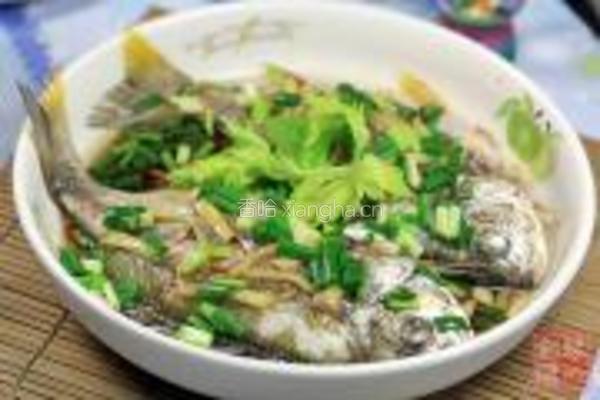 清蒸黄鳍鲷鱼的做法图解4