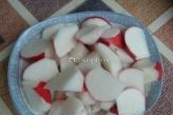 蚝油爆萝卜的做法图解3
