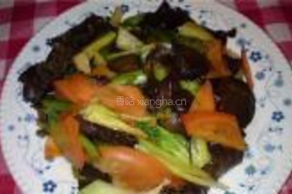 芹菜炒黑木耳的做法图解14