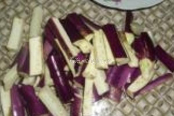 鱼香茄子的做法图解3