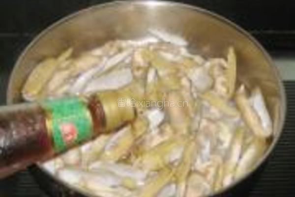 蒜味剁椒炒蛏子的做法图解4