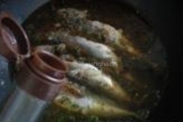 青鱼白菜豆腐锅的做法图解9