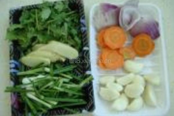 砂锅鱼头冻豆腐煲的做法图解2