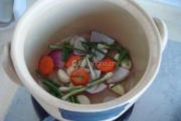 砂锅鱼头冻豆腐煲的做法图解4
