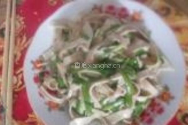 韭菜炒豆腐皮的做法图解6