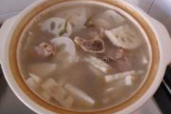 莲藕山药猪骨汤的做法图解7