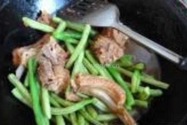 排骨芸豆炖土豆的做法图解5