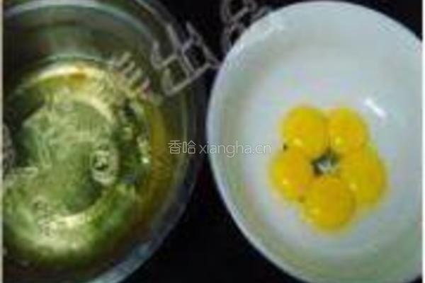 橙汁提子卷的做法图解2