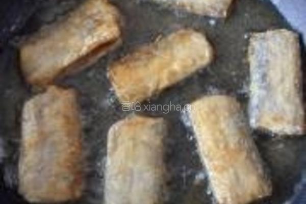 干烧带鱼的做法图解7