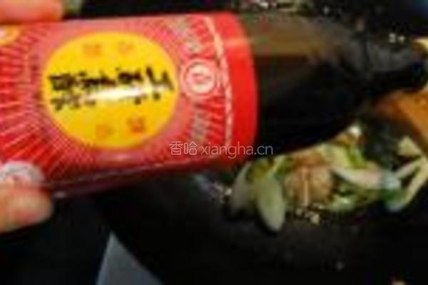 尖椒炒猪耳根的做法图解8