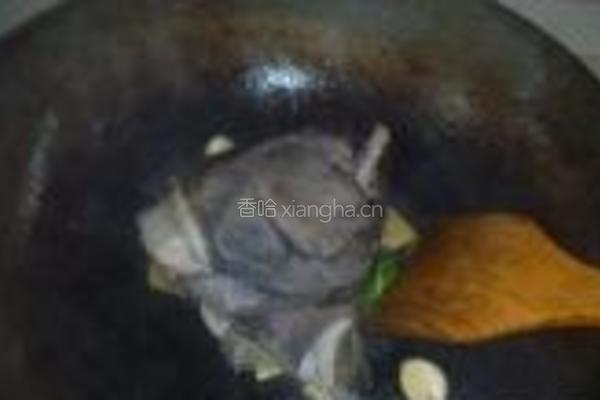 红烧鸦片鱼头的做法图解3