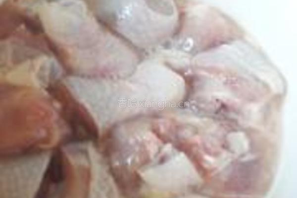 北菇滑鸡腊味饭的做法图解3