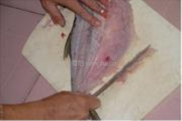 白菜鱼丸汤的做法图解2