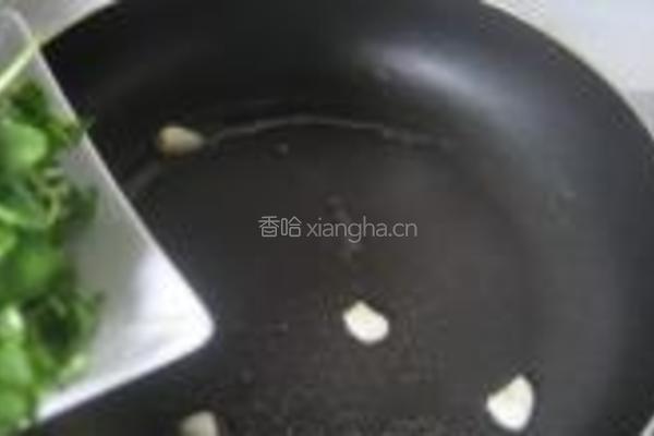 腐乳荠菜炒冬笋的做法图解5