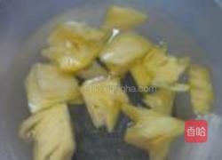 菠萝咕咾肉的做法图解3