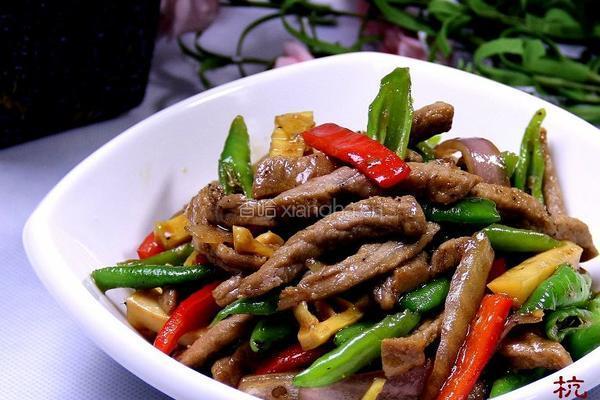 杭椒炒牛肉