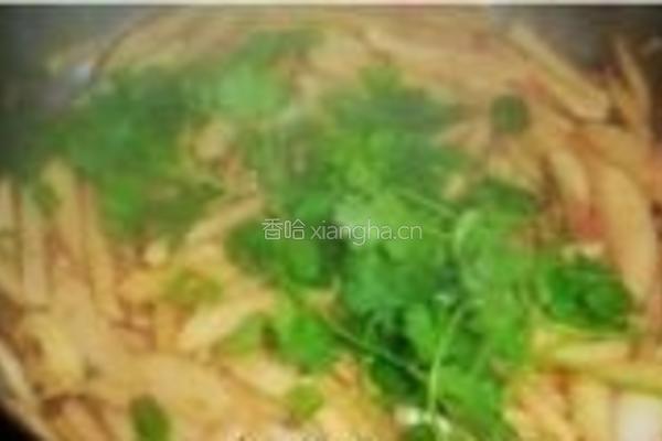 紫色萝卜炒虾米的做法图解5