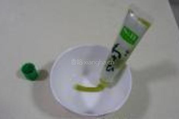 青芥瓜丝的做法图解1