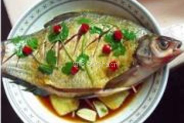 私房蒸武昌鱼的做法图解4