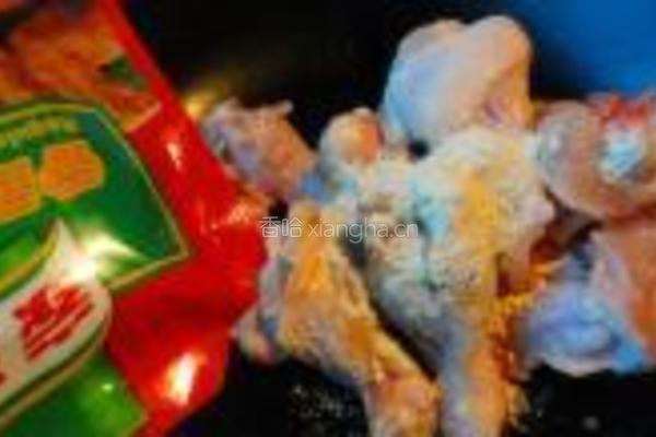 香酥炸鸡翅根的做法图解3