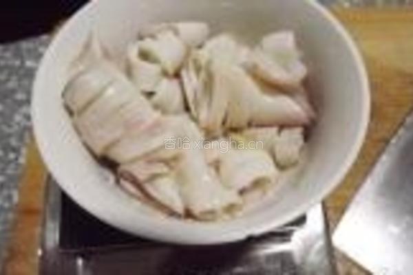 柠香兰花墨鱼的做法图解5