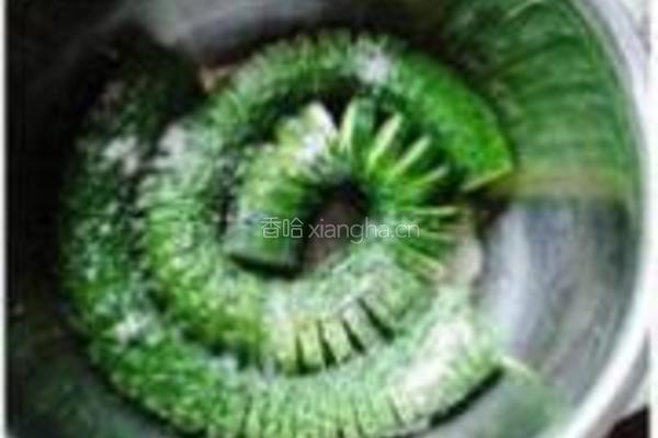 泡椒衰衣黄瓜的做法图解4