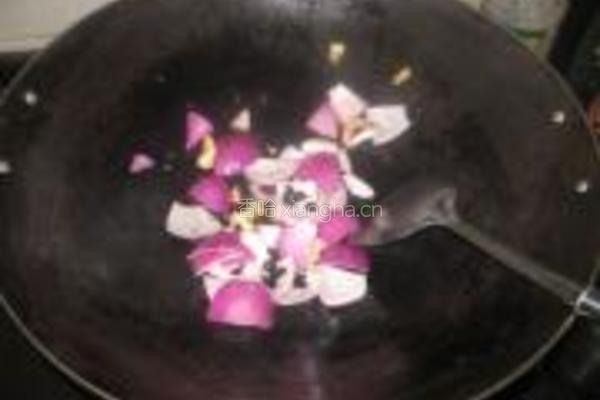 豉椒炒蛏子的做法图解3
