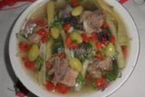 乌骨鸡银杏排骨汤的做法图解8