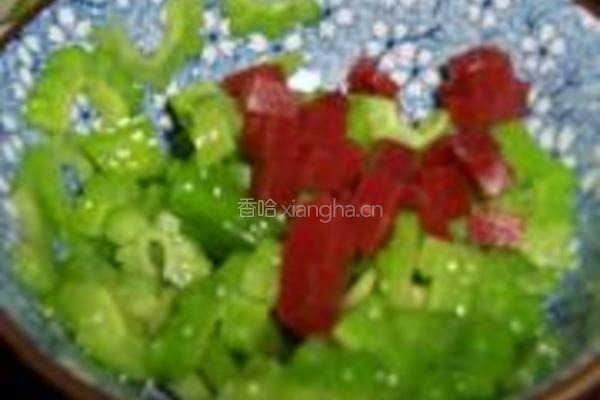 糖醋拌苦瓜的做法图解6