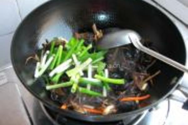 茶树菇烧木耳的做法图解11