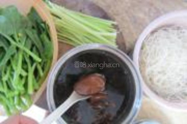 卤鸭肝湿炒粉的做法图解9