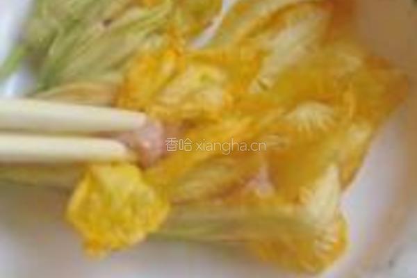 南瓜花糯米粥的做法图解3