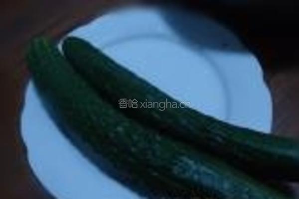 黄瓜拌榛蘑的做法图解1