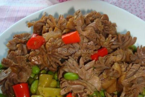 青豆炒鸡胗