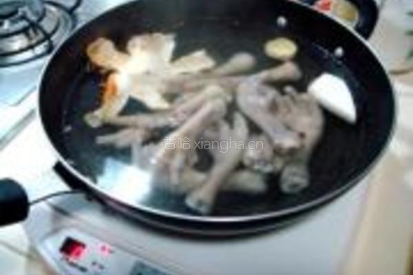 泡椒凤爪的做法图解7