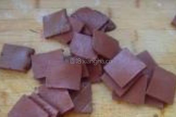 水煮鸭血的做法图解1
