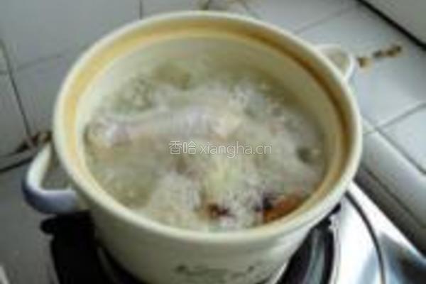 虫草花炖鸡腿的做法图解5