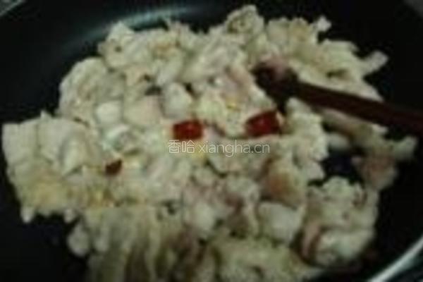 芹菜炒肉片的做法图解5